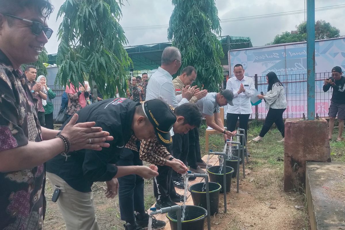 Pemkot Singkawang optimalkan instalasi pengolahan air di Semelagi