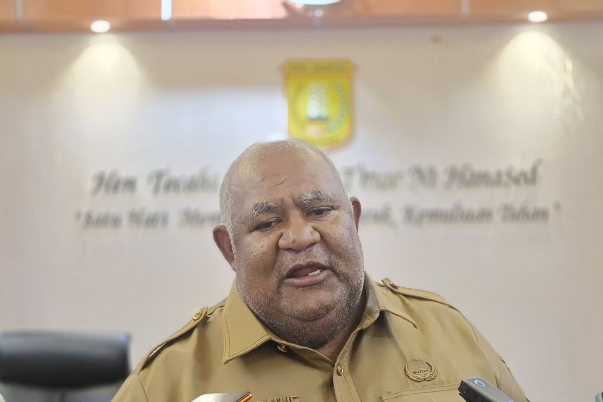 Pemkot Jayapura minta OPD kelola retribusi optimalkan PAD