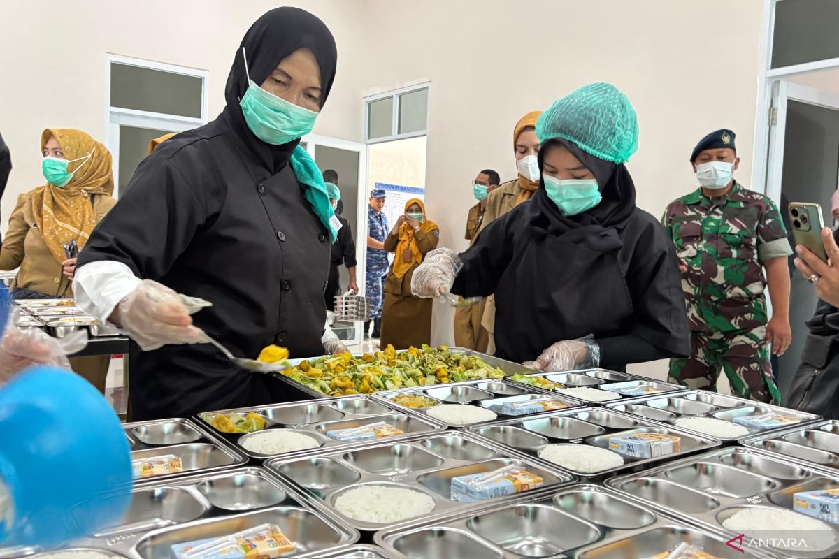 Pemkot Bandung tambah lima fasilitas dapur penyedia Makan Bergizi Gratis