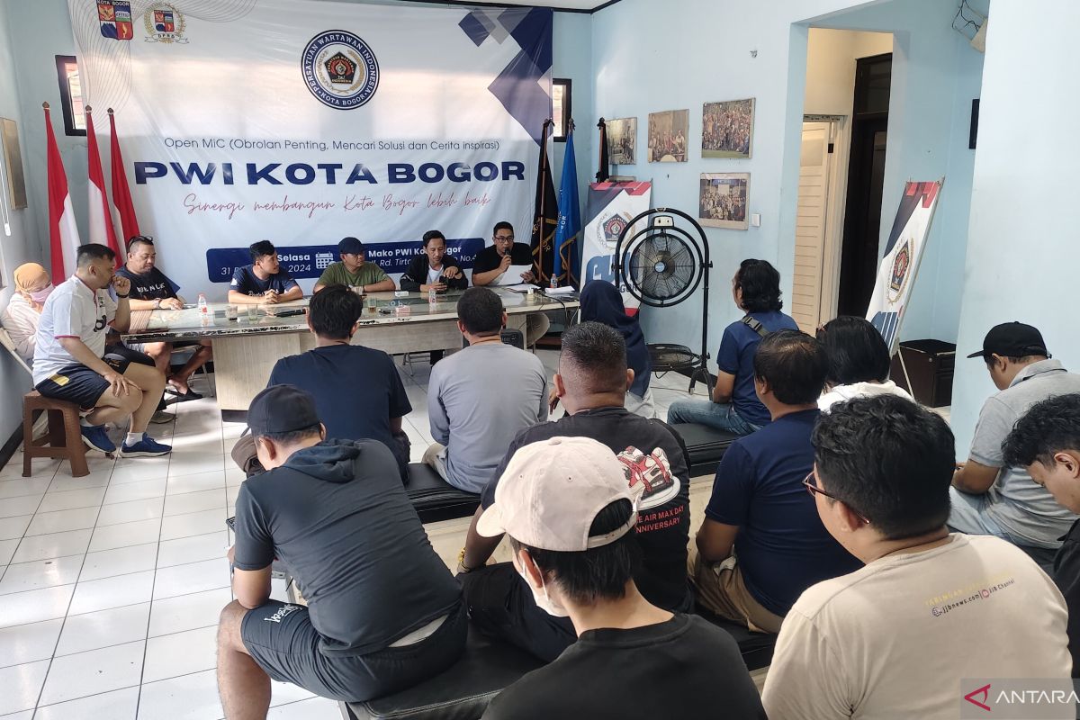 16 anggota baru PWI Kota Bogor tandatangani pakta integritas