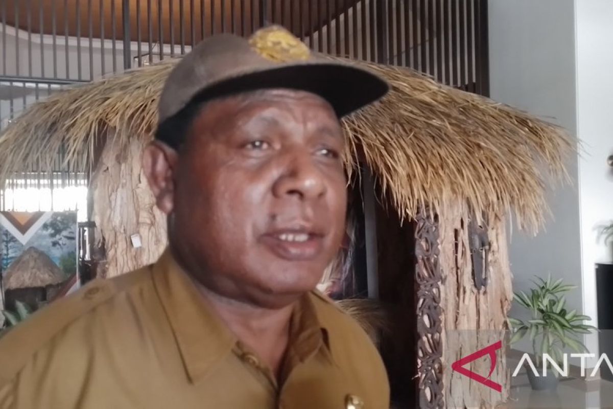 Disnakertrans Jayapura mendorong perusahaan tingkatkan keselamatan kerja