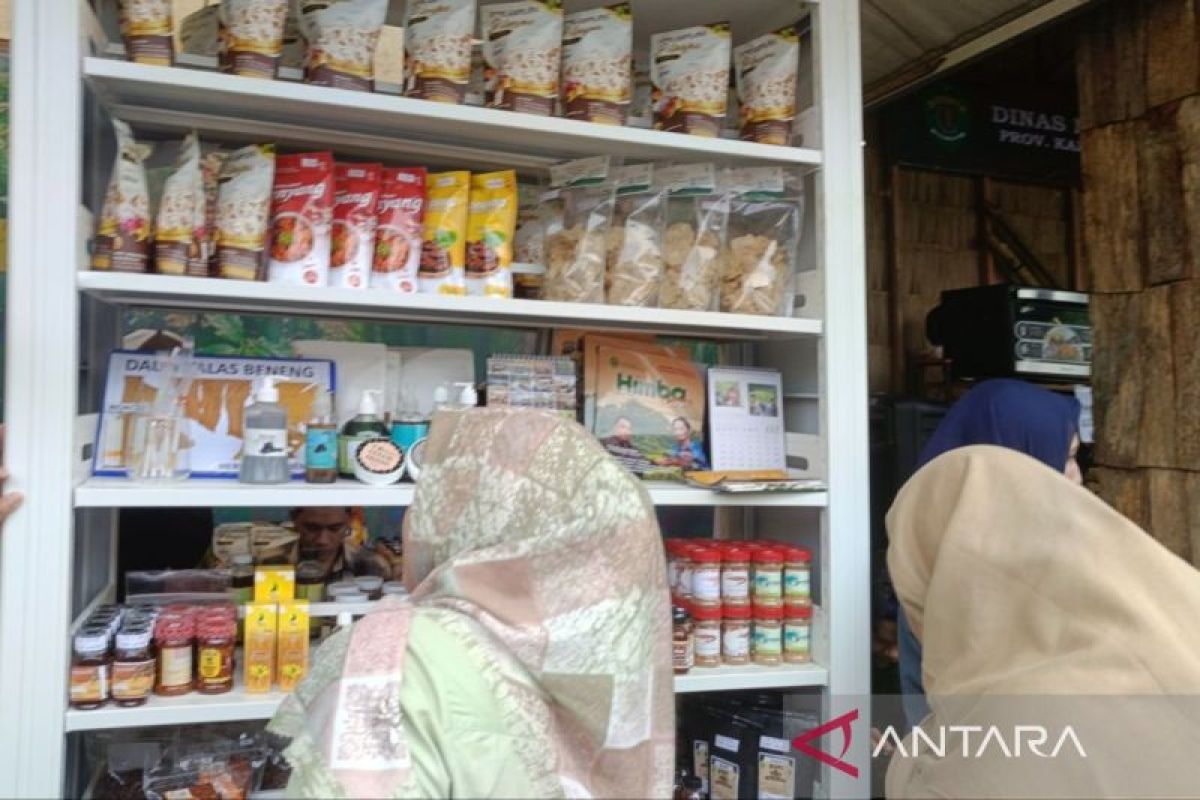 Disperindagkop Kaltim buka posko layanan perizinan dan produk halal