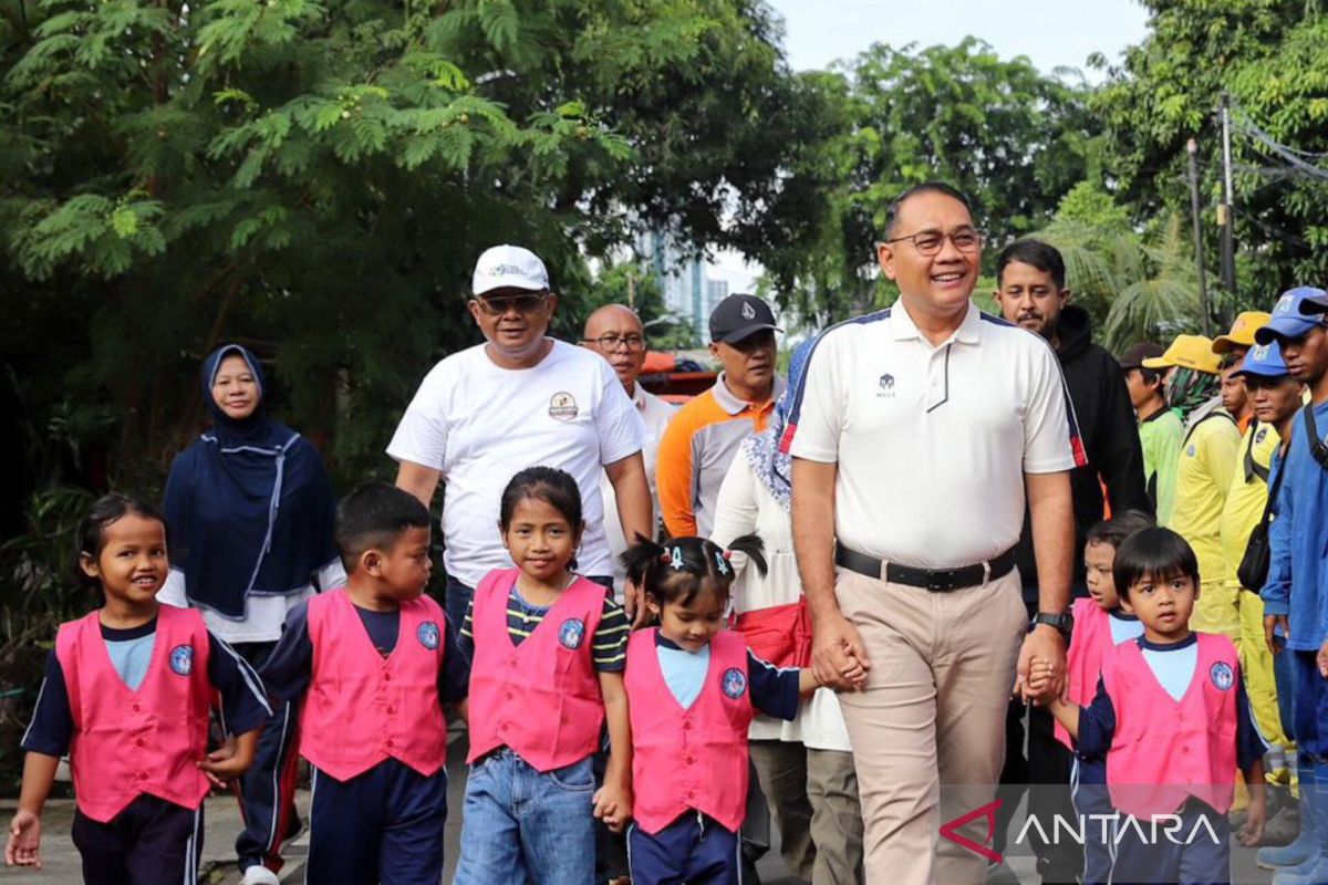 Pemkot Jakpus gencarkan kebersihan lingkungan di tahun 2025