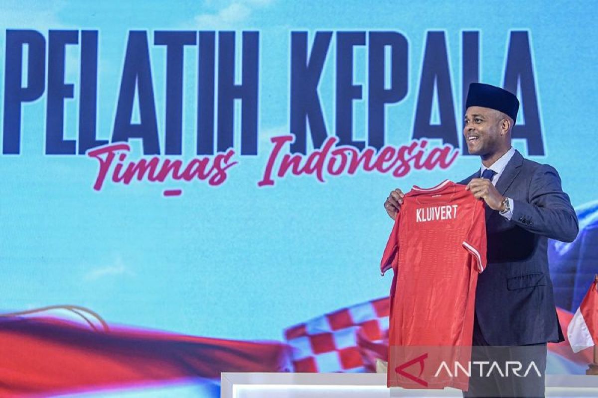 Kluivert menikmati tekanan memimpin Indonesia menuju Piala Dunia 2026