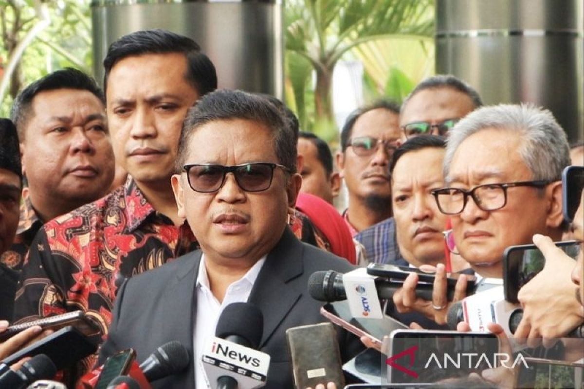 Hasto surati pimpinan KPK soal praperadilannya