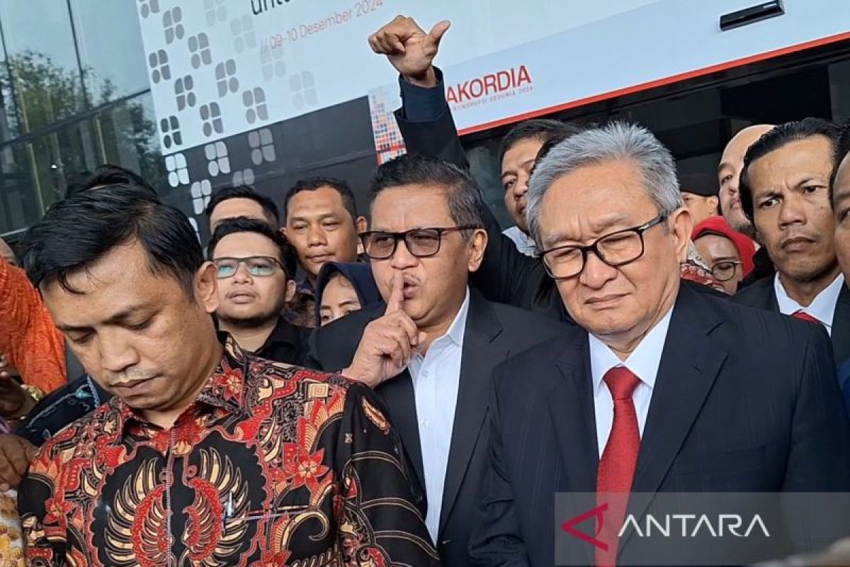 Hasto Kristiyanto diperiksa KPK selama 3,5 jam