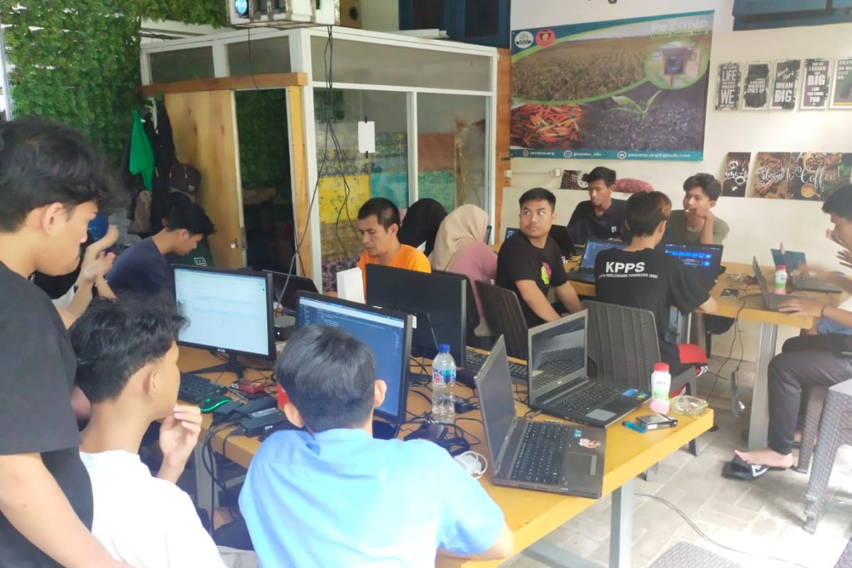 Desa Siber Indonesia dukung pembelajaran coding masuk kurikulum