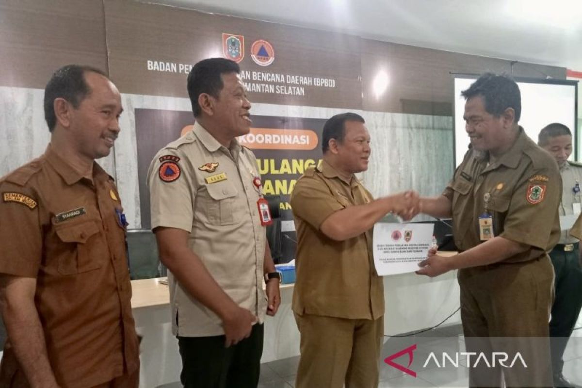 BPBD Kalsel salurkan alat deteksi gempa dan tsunami bagi 13 kabupaten/kota