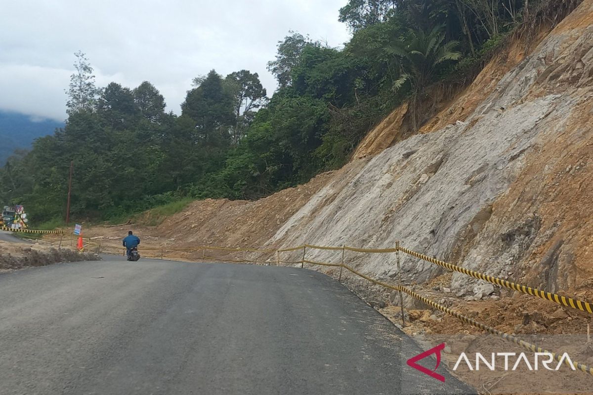 Larangan roda enam ke atas melintasi Jalur Batu Jomba masih berlanjut