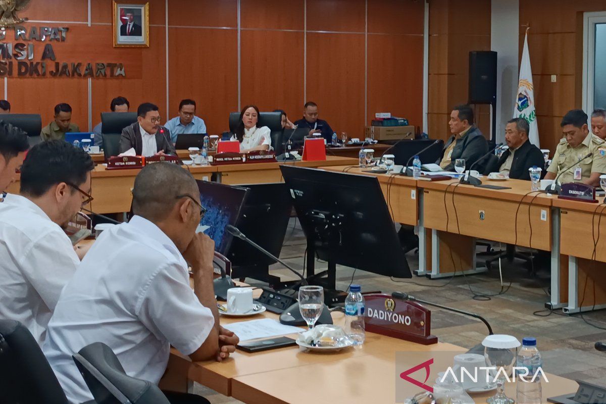 DPRD DKI minta SKPD selektif berikan izin pendirian bangunan