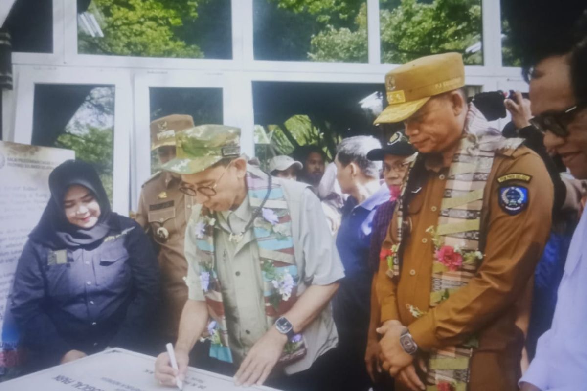 Menteri Kebudayaan meresmikan Leang-Leang Archaeological Park Maros