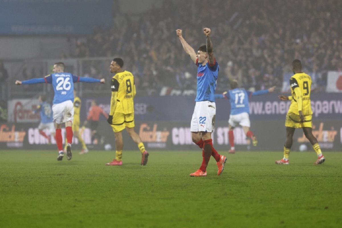 Liga Jerman - Dortmund tumbang 2-4 lawan Holstein Kiel