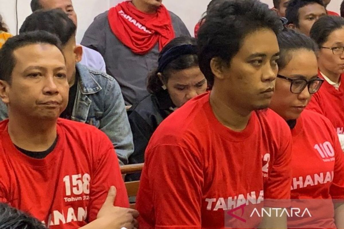 Terdakwa Hilda pesan ratusan butir ekstasi dari Hendrik Kosumo atas perintah pemilik Koin Bar