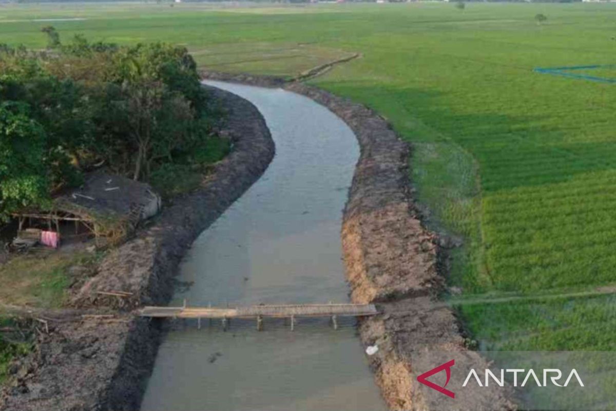 Bekasi normalisasi sungai dan irigasi untuk swasembada pangan