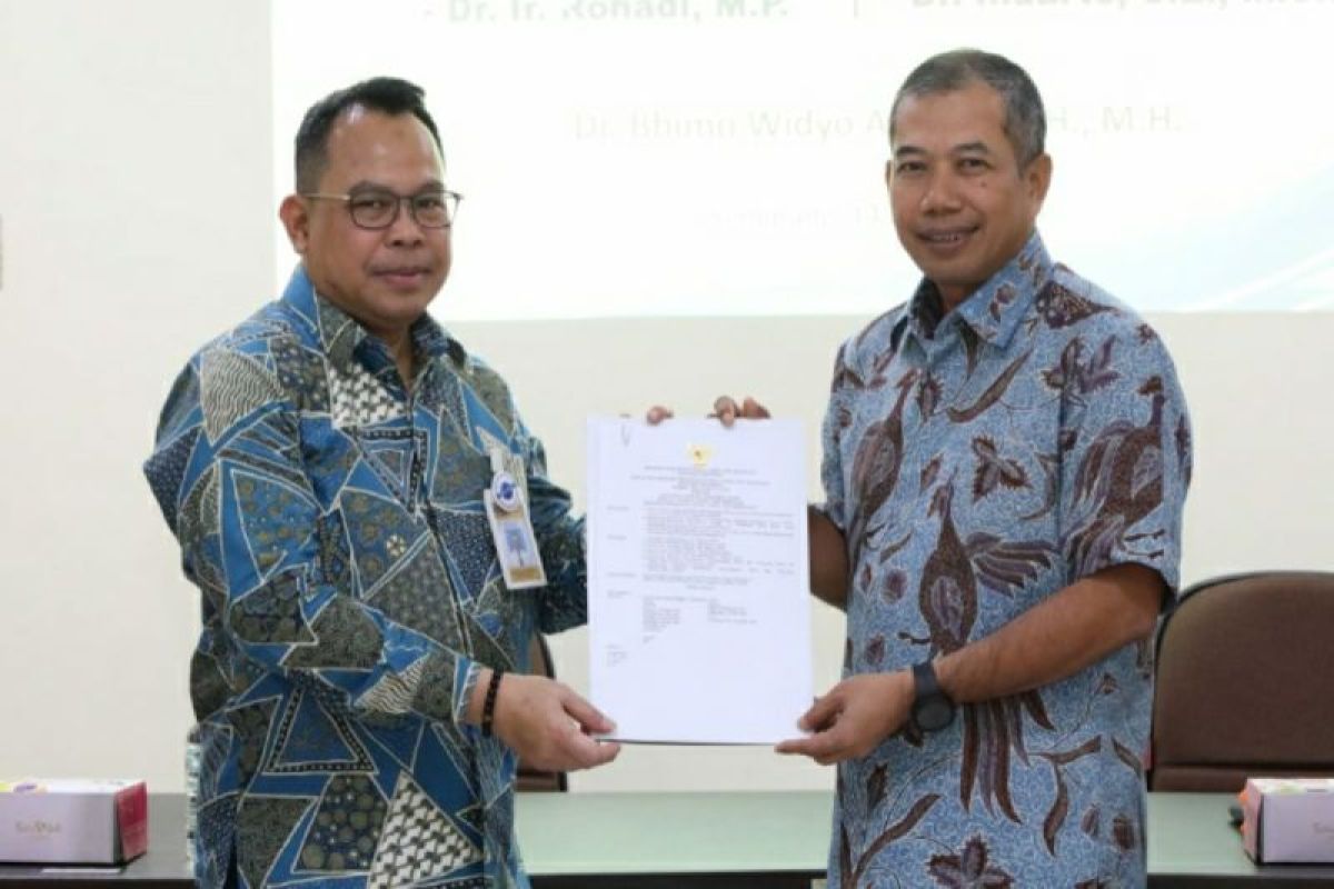 USM tambah dua profesor, Prof. Rohadi dan Prof. Indarto