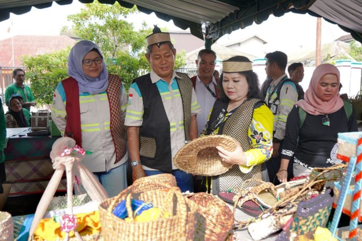 58 kelompok perajin meriahkan Festival Anyaman Jenamas 2025