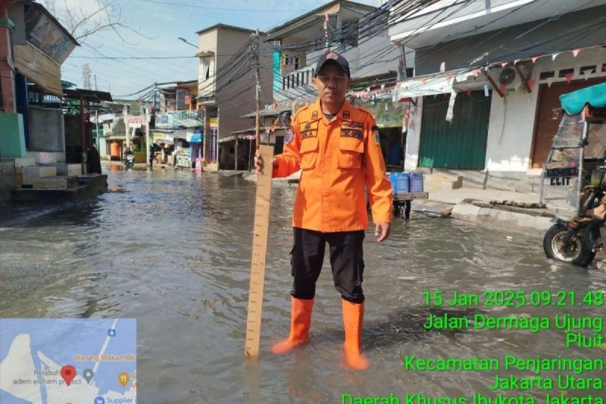 Sejumlah lokasi di Jakarta Utara Rabu pagi masih kebanjiran