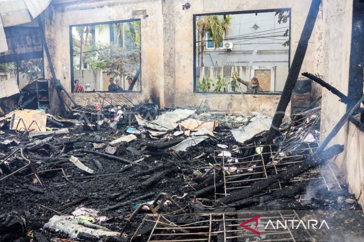 Polrestabes dalami motif kasus kebakaran di kantor Disdik Makassar