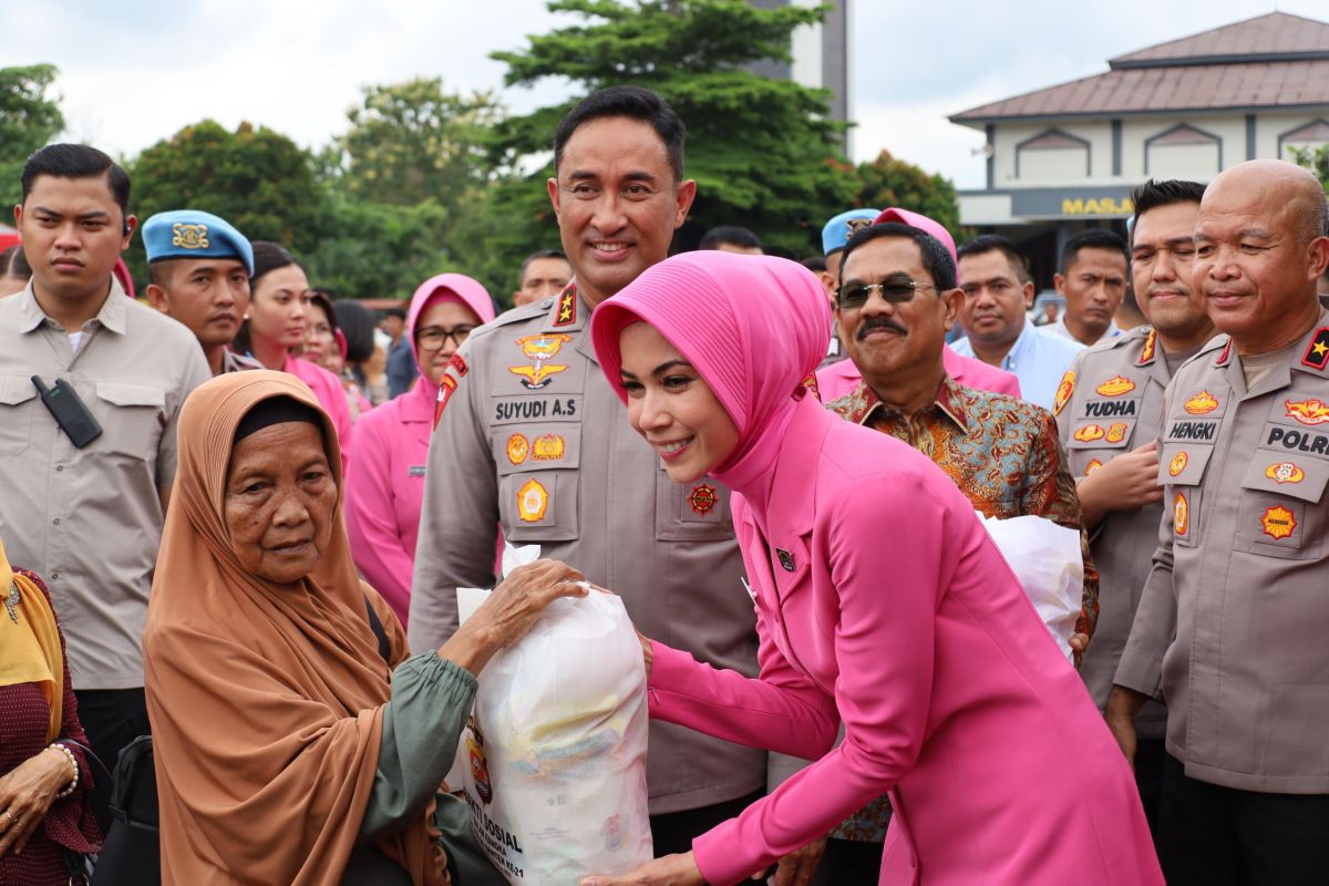 Rangkaian HUT, Polda Banten gelar baksos dan periksa kesehatan gratis