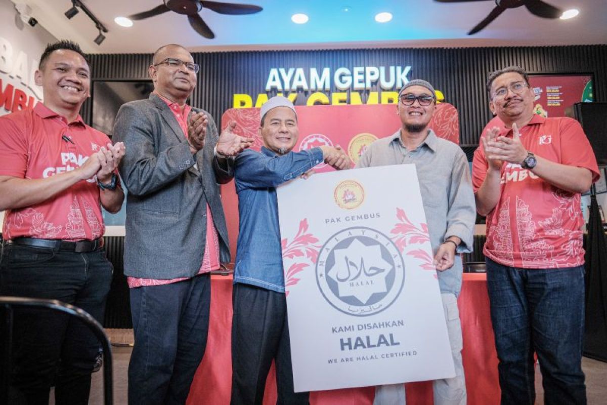 Ayam Gepuk Pak Gembus raih sertifikasi halal dari Malaysia