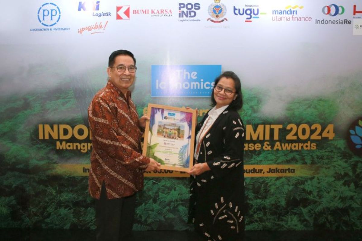 Bina UMKM, PT IKPP terima penghargaan 'Indonesia Best CSR in Pulp and Paper Sector 2024