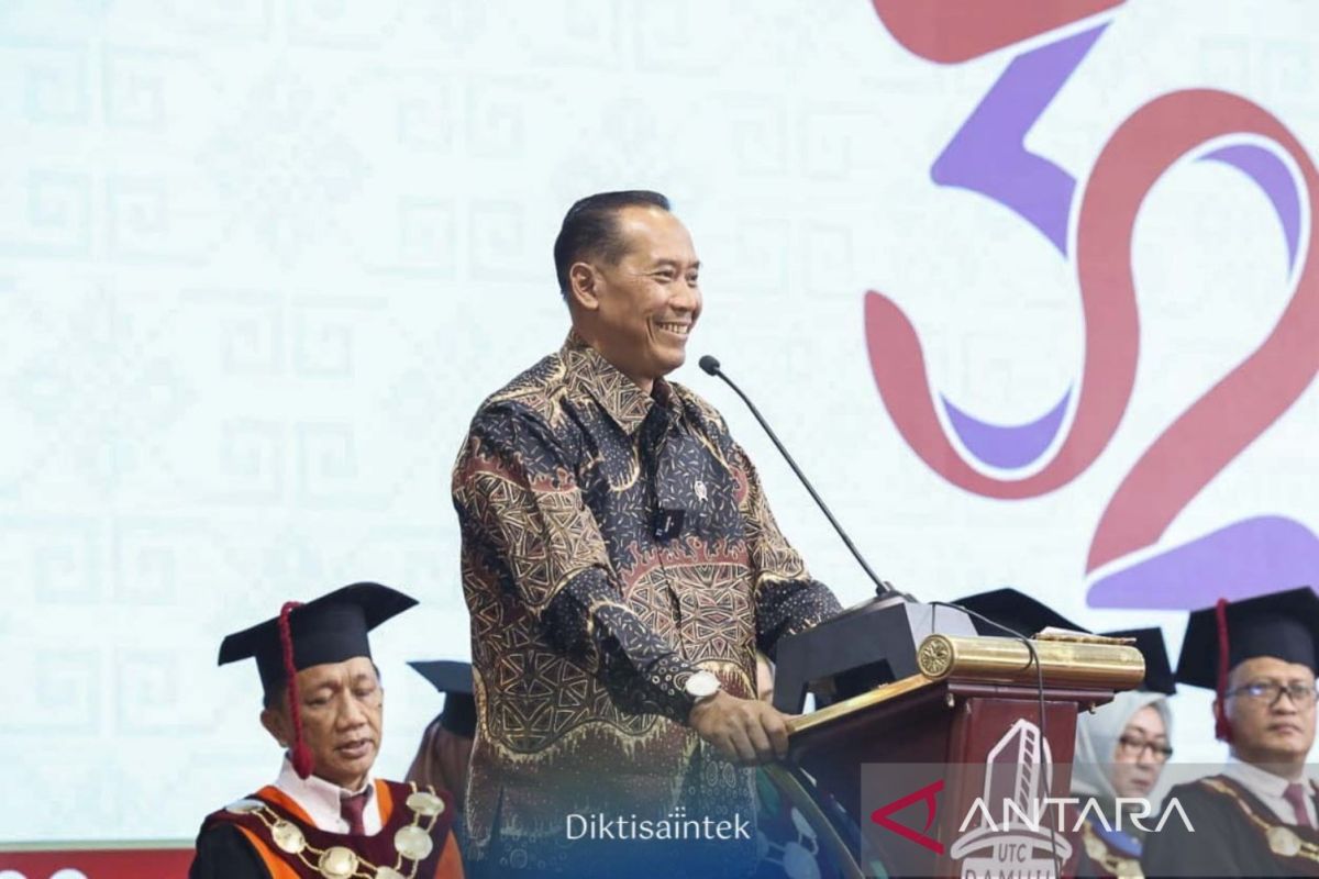 Wamendiktisaintek dorong UNG ikut aktif percepat pembangunan nasional