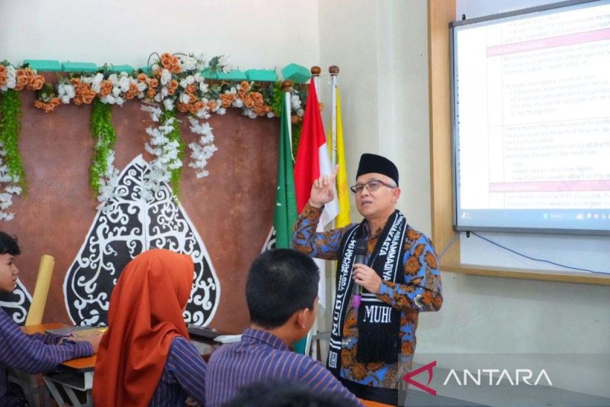 Wamendikdasmen apresiasi praktik baik SMA Muhammadiyah 1 Yogyakarta