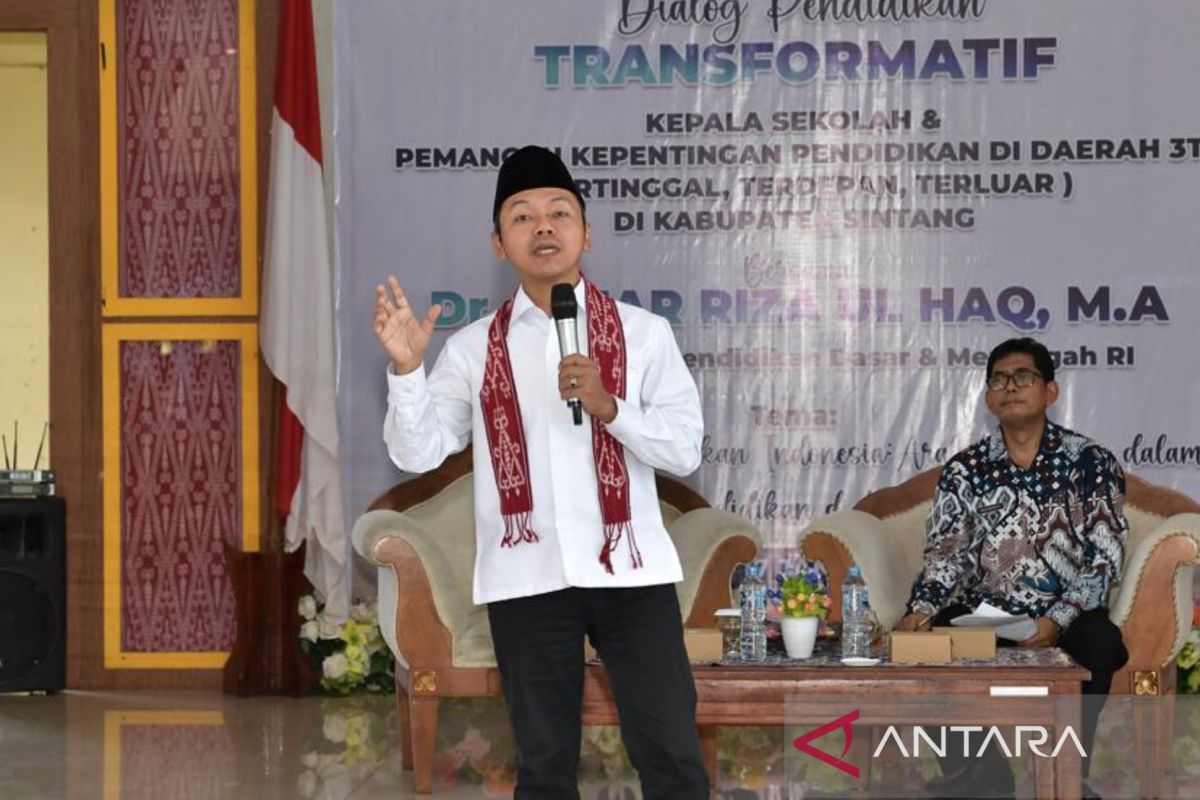 Wamendikdasmen ingatkan pentingnya komitmen daerah untuk pendidikan