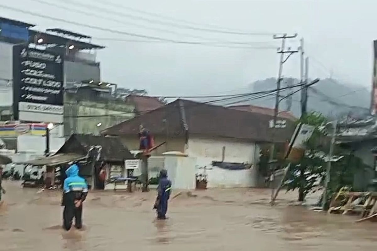 Dua korban meninggal akibat banjir di Bandarlampung