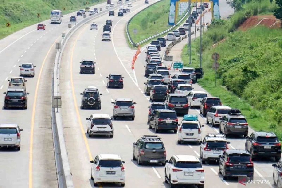 Kemenhub komitmen ciptakan keselamatan transportasi jalan saat Lebaran