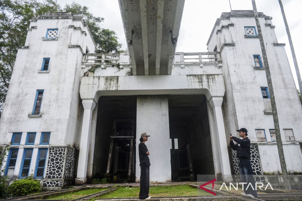 Kondisi cagar budaya Bendungan Lama Pamarayan seusai pemugaran