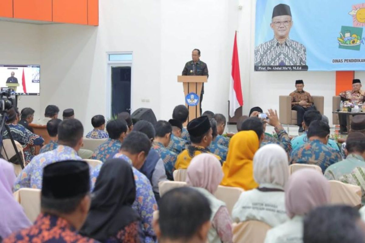 Pemprov Babel gencarkan gerakan kembali bersekolah bagi siswa putus sekolah