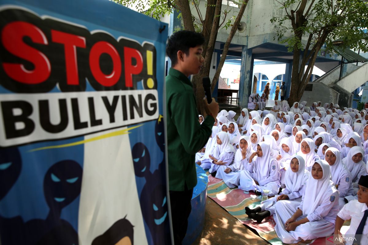 Cara efektif optimalkan peran orang tua & sekolah untuk cegah bullying