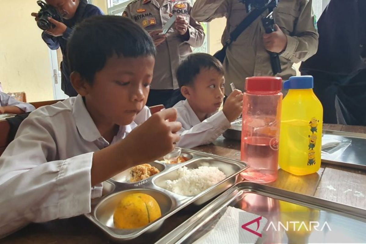 Disdik: Program MBG perdana sasar 8.048 siswa di Majalengka