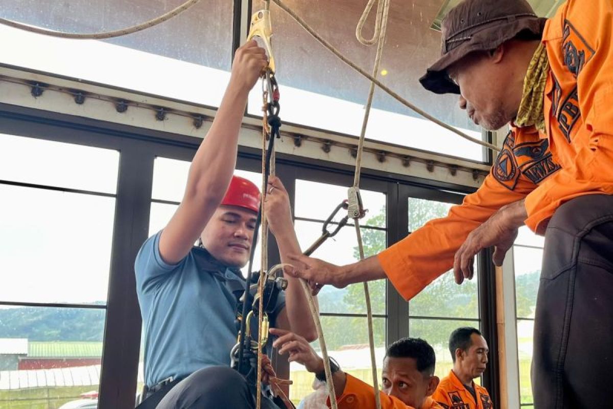 PLN UID Sulselrabar membentuk TRC hadapi situasi darurat