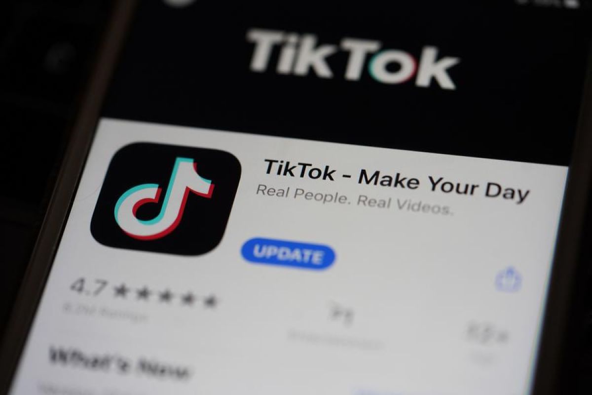 Kreator konten TikTok di AS buat perpisahan emosional jelang penutupan