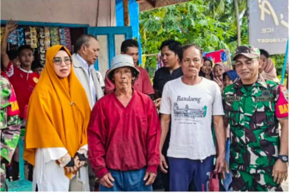 Imigrasi Ranai amankan dua nelayan Vietnam yang hanyut di perairan Natuna