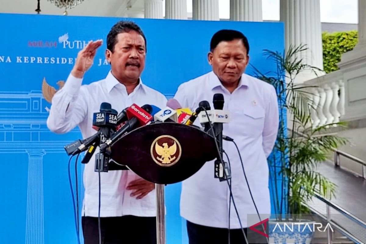 Menteri Kelautan curigai pagar laut untuk kepentingan reklamasi lahan