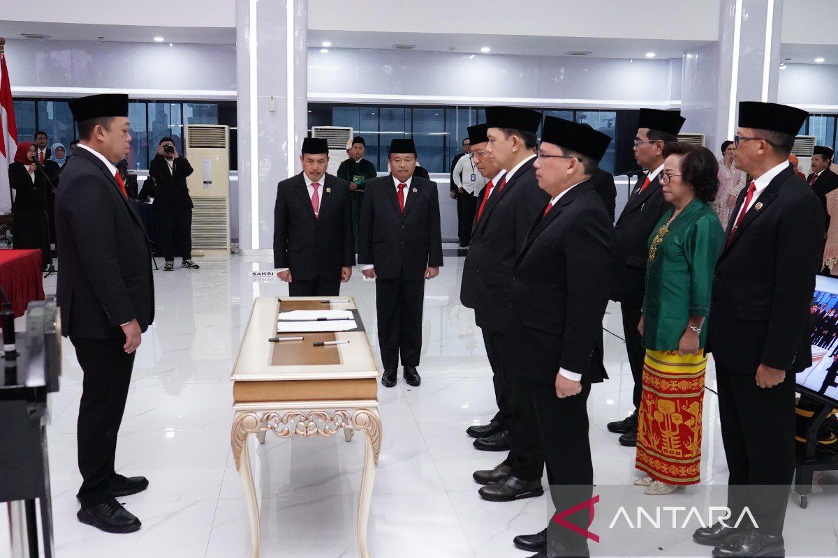 Menteri Nusron tegaskan seluruh pegawai struktural jalankan amanat sebaik-baiknya