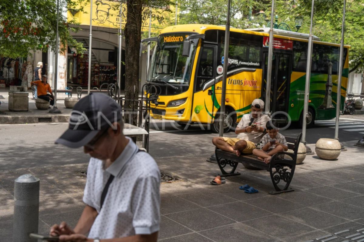 Awas, merokok sembarangan di Malioboro bakal disidang di tempat