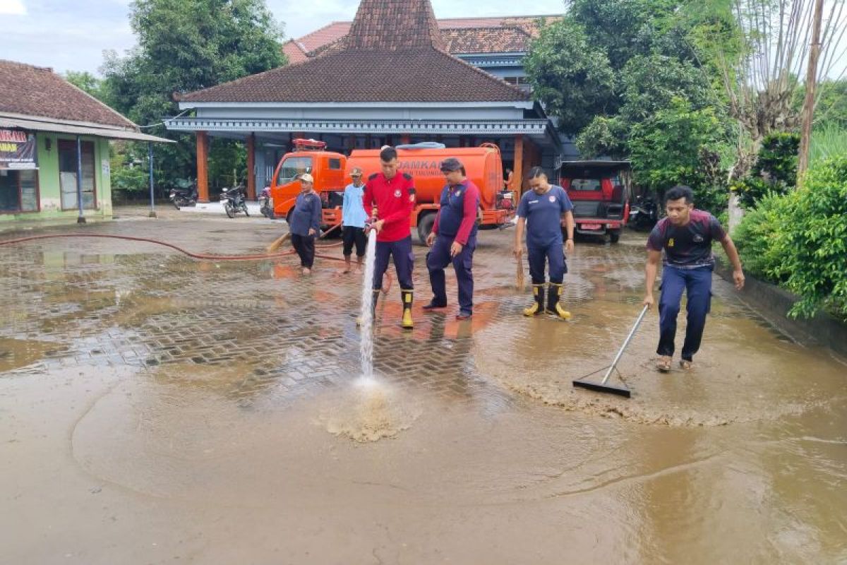 BPBD kerahkan bantuan untuk korban banjir Tulungagung