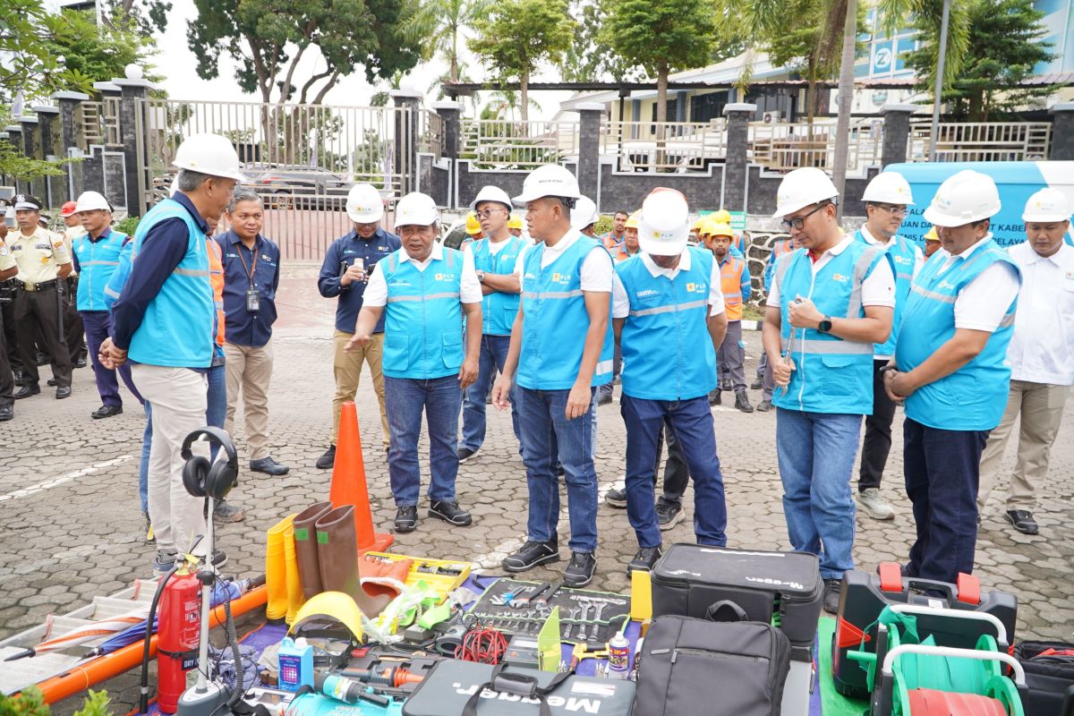 PT PLN Batam gelar Apel Siaga peringati bulan K3 Nasional