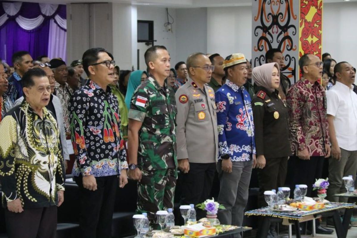 Wakapolda Kaltara Menghadiri Seminar Kebangsaan Dengan Tema "Merangkai Keberagaman Masyarakat Kaltara Pasca Pilkada 2024