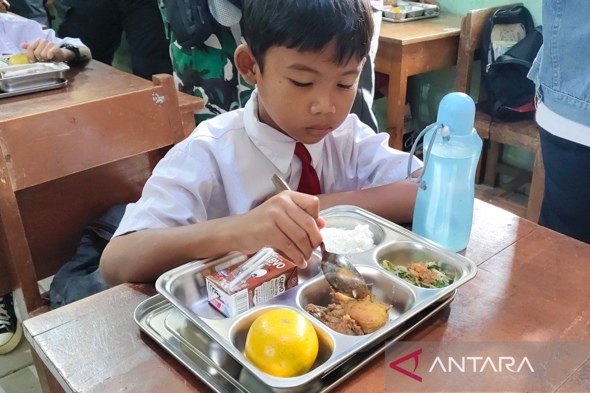 Kantor Kemenag Surakarta uji coba Makan Bergizi Gratis akhir Januari