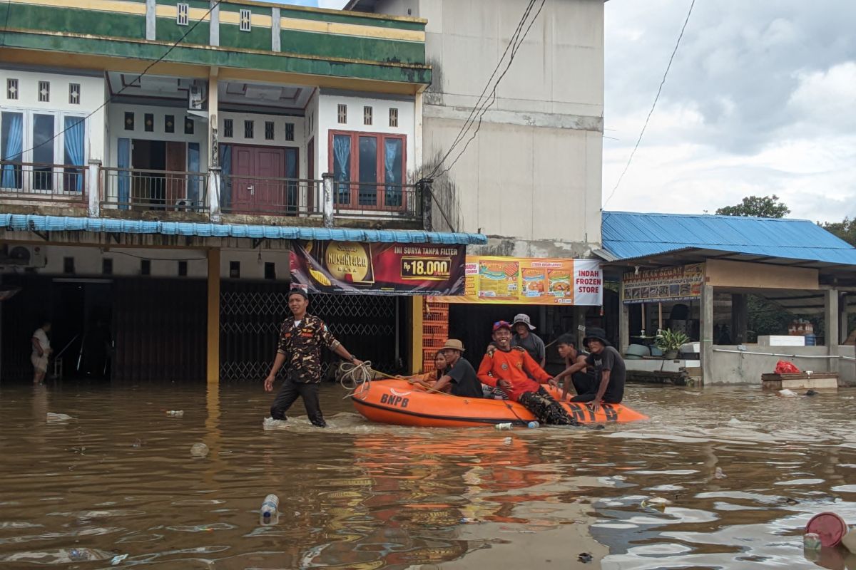 NU Bengkayang galang dana untuk ribuan masyarakat korban banjir 