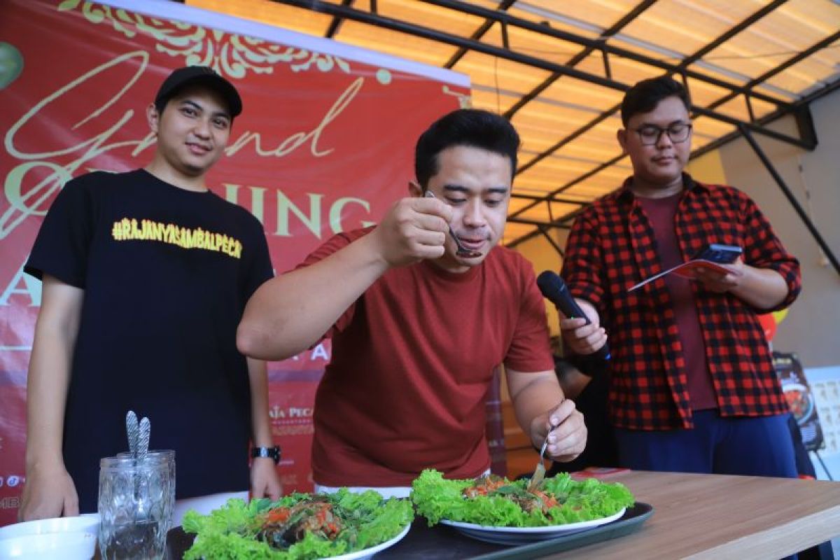 Raja Pecak Nusantara buka gerai ketiga di Cipondoh