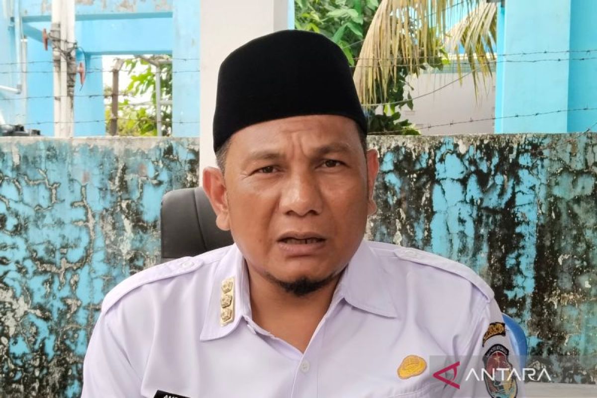 Warga Mukomuko jaga tradisi sedekah makanan di masjid