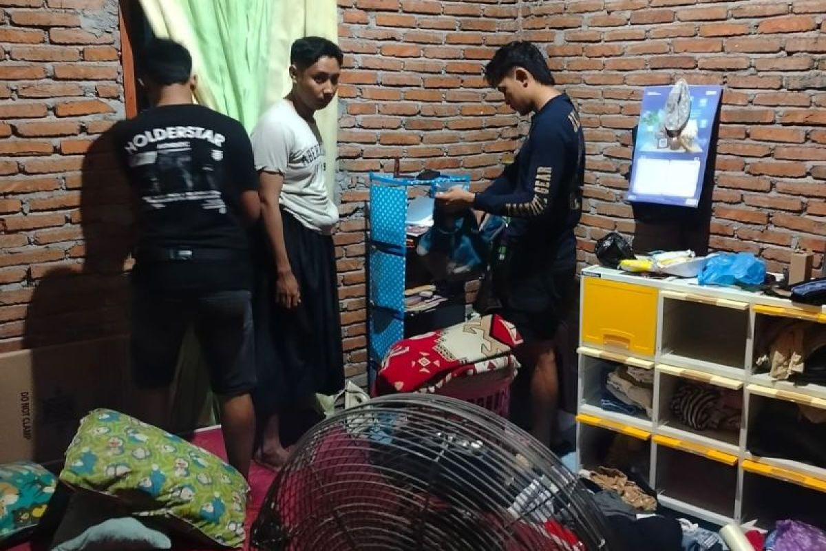 Polisi tangkap mertua dan menantu di Dompu diduga pengedar sabu