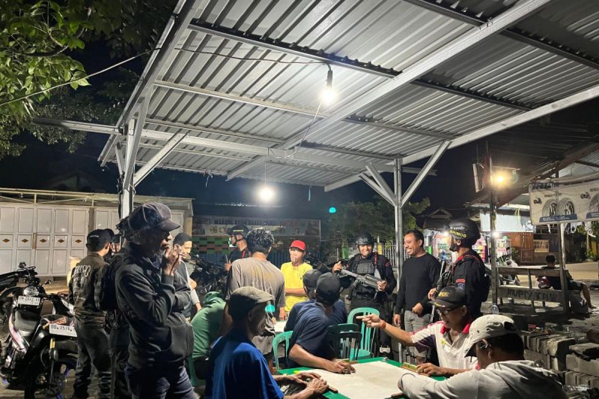 Satbrimob Polda-Sulteng intensifkan patroli di wilayah Kota Palu