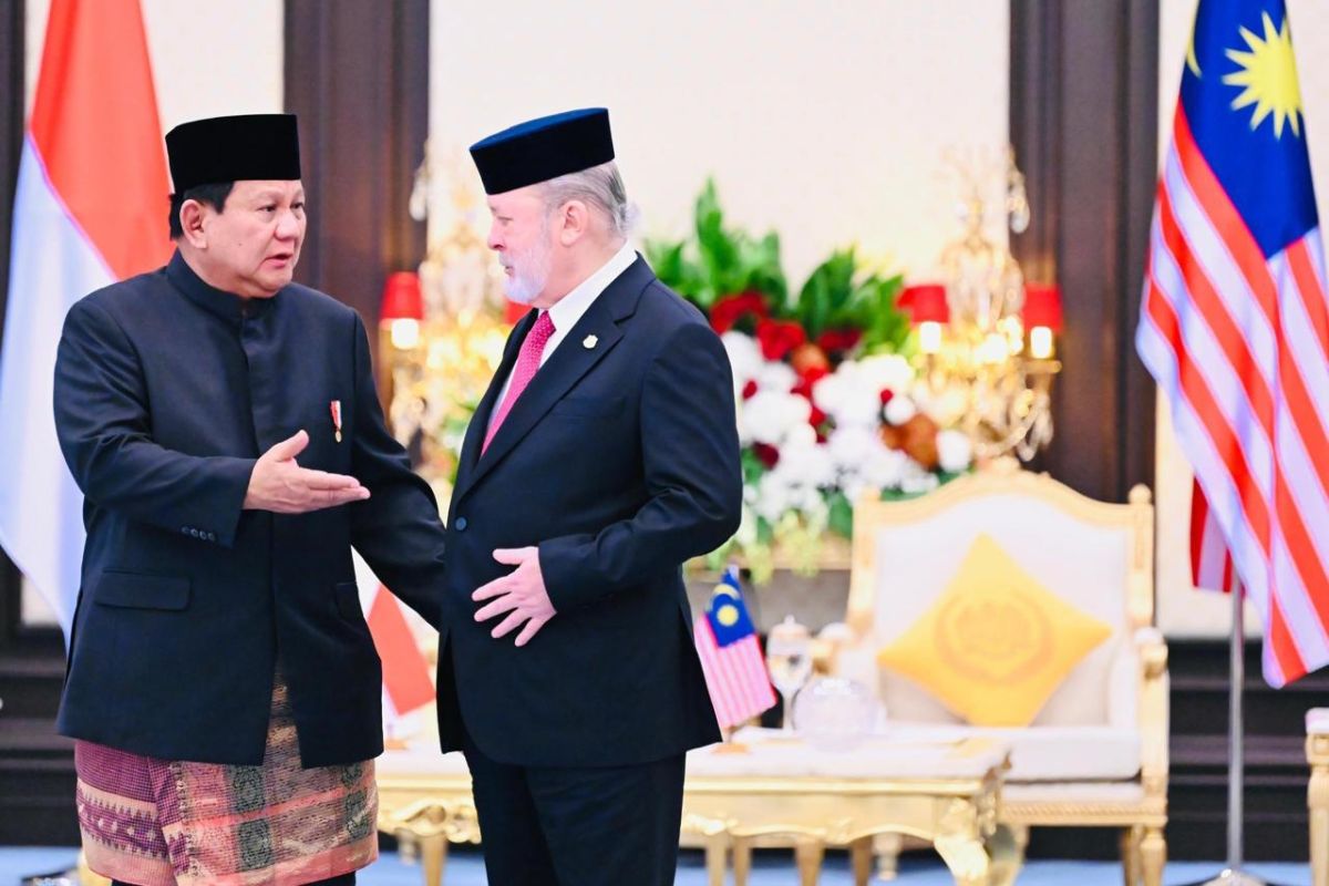 Prabowo celebrates 45-year bond with Malaysian king